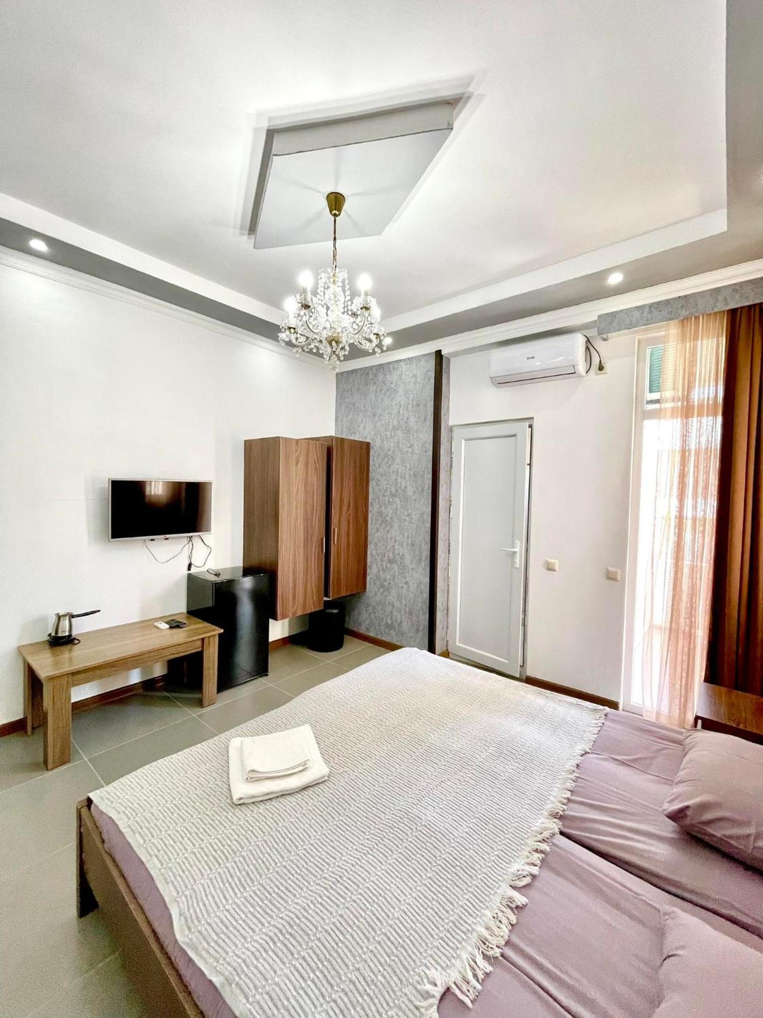 Tamazi Otel Kobuleti Oda fotoğraf